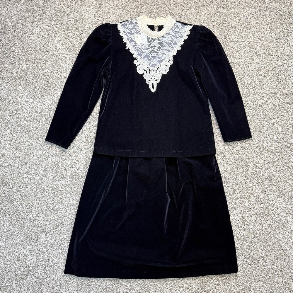 VTG 80s My Michelle Black Velvet Skirt Set 8P Lace Victorian Goth USA 2 Piece